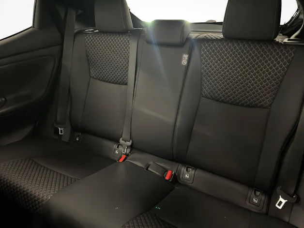 Toyota Yaris 1.5 VVT-i HSD Premium