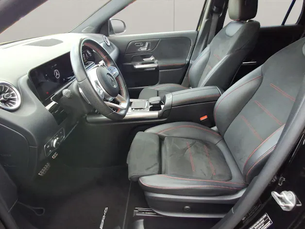 MERCEDES-BENZ Classe GLA H247 GLA 250 AMG Line 4matic