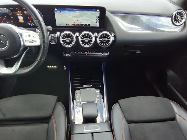 MERCEDES-BENZ Classe GLA H247 GLA 250 AMG Line 4matic