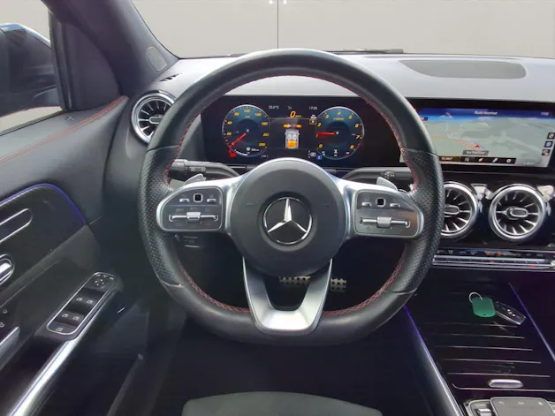 MERCEDES-BENZ Classe GLA H247 GLA 250 AMG Line 4matic