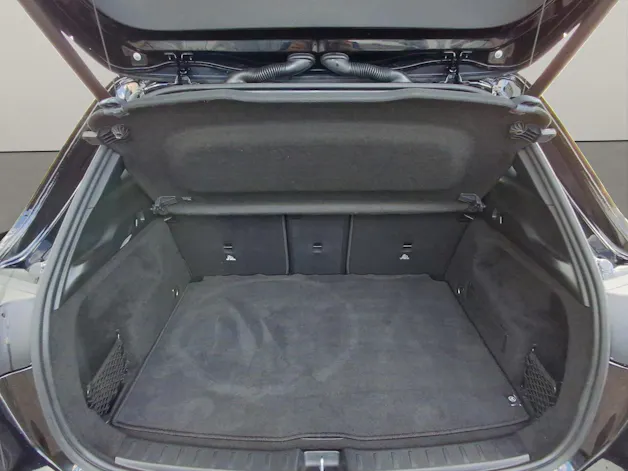 MERCEDES-BENZ Classe GLA H247 GLA 250 AMG Line 4matic