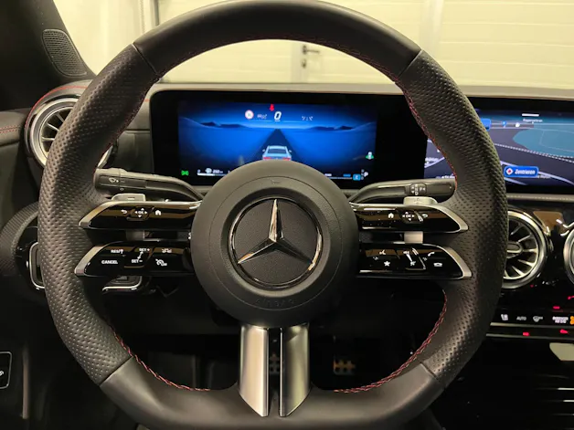 MERCEDES-BENZ CLA-Klasse C118 CLA 200 AMG Line