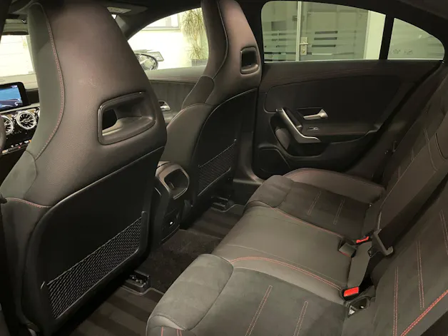 MERCEDES-BENZ CLA-Klasse C118 CLA 200 AMG Line