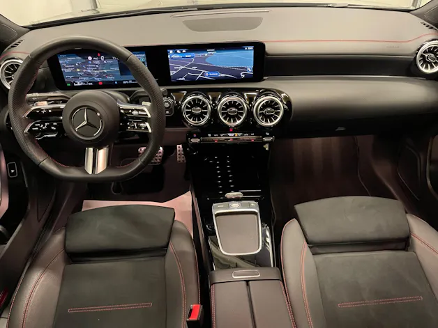 MERCEDES-BENZ CLA-Klasse C118 CLA 200 AMG Line