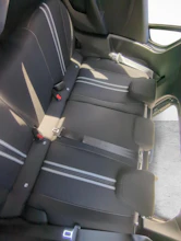 https://vehicle.imgix.net/4465202/a73842ee-0500-4009-8787-eb9ab7569cad.jpg
