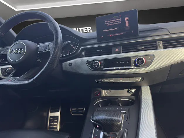 AUDI RS4 Avant 2.9 V6 TFSI quattro T-Tronic
