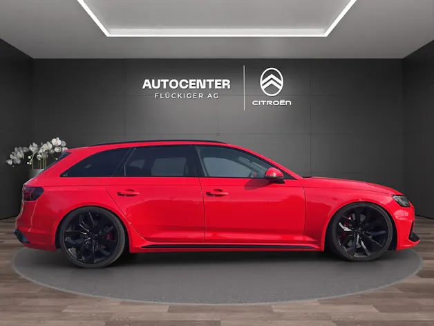 AUDI RS4 Avant 2.9 V6 TFSI quattro T-Tronic