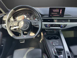 AUDI RS4 Avant 2.9 V6 TFSI quattro T-Tronic