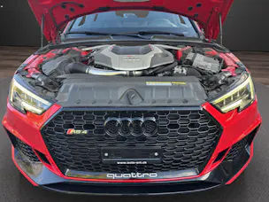 AUDI RS4 Avant 2.9 V6 TFSI quattro T-Tronic