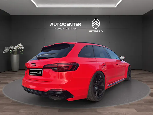 AUDI RS4 Avant 2.9 V6 TFSI quattro T-Tronic