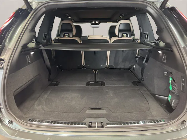 VOLVO XC90 2.0 T8 TE XCLUSIVE Edition Dark eAWD