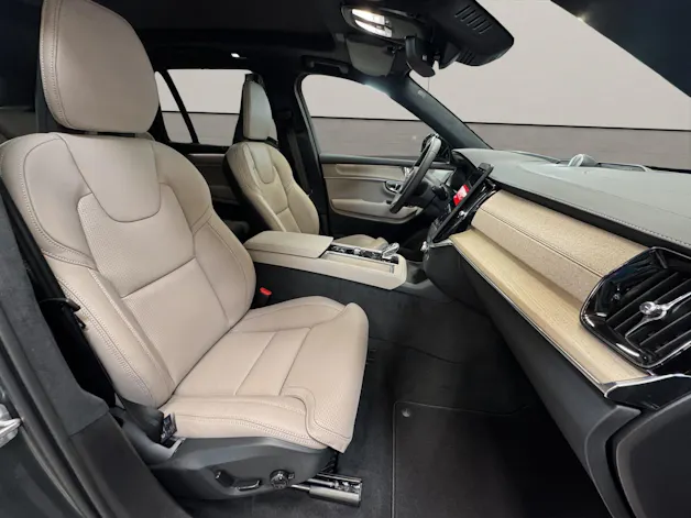 VOLVO XC90 2.0 T8 TE XCLUSIVE Edition Dark eAWD