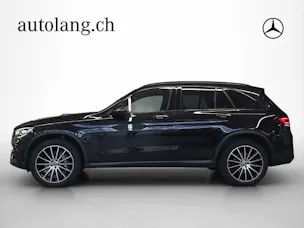 MERCEDES-BENZ GLC 300 e AMG Line 4Matic