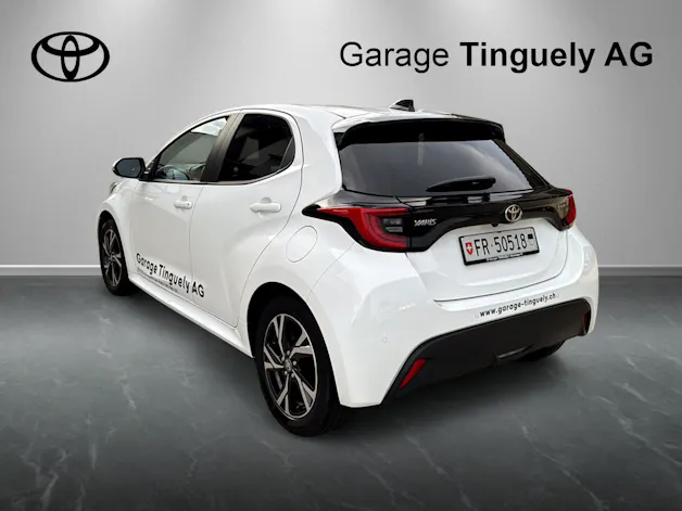 Toyota Yaris 1.5 VVT-i HSD Trend