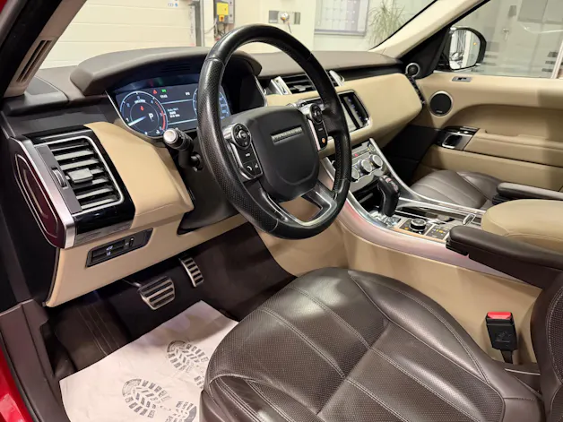 Land Rover Range Rover Sport 3.0 SDV6 SE