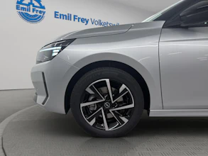 https://vehicle.imgix.net/4465321/34874586-0669-4f88-94b2-c450af23cbdb.jpg