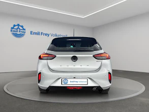 https://vehicle.imgix.net/4465321/b42a0bca-92ca-47af-8876-1588a8aa537d.jpg