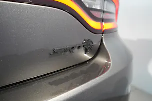 DODGE Hellcat 6,2 V8 Kompressor 717 PS