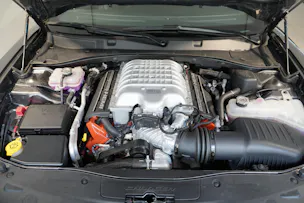 DODGE Hellcat 6,2 V8 Kompressor 717 PS