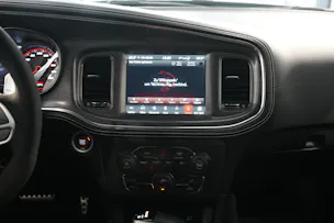 DODGE Hellcat 6,2 V8 Kompressor 717 PS