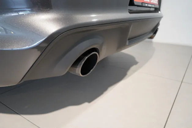 DODGE Hellcat 6,2 V8 Kompressor 717 PS