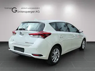 Toyota Auris 1.8 HSD Trend