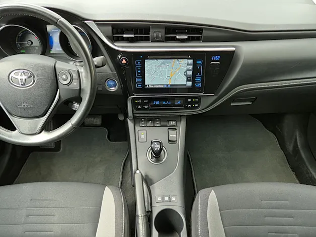 Toyota Auris 1.8 HSD Trend