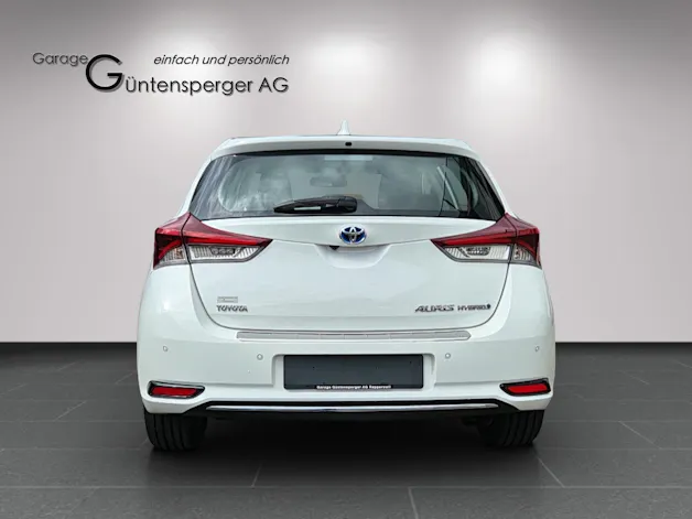 Toyota Auris 1.8 HSD Trend