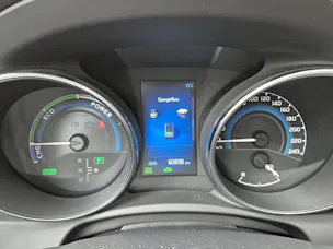 Toyota Auris 1.8 HSD Trend