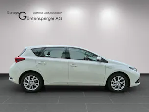 Toyota Auris 1.8 HSD Trend