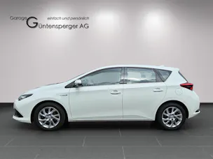Toyota Auris 1.8 HSD Trend