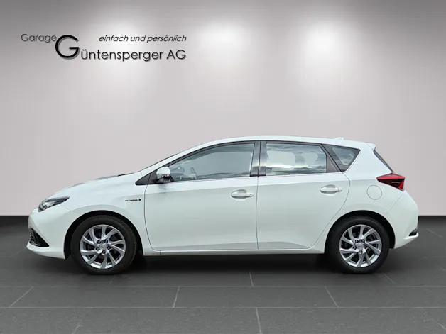 Toyota Auris 1.8 HSD Trend