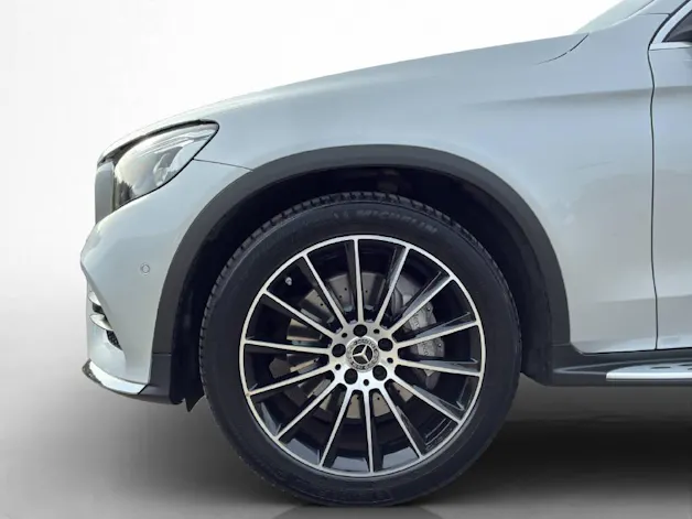 MERCEDES-BENZ GLC 300 AMG Line 4Matic Coupé