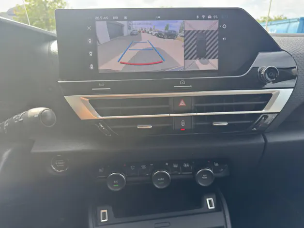 CITROEN C4 1.2 Hybrid Max
