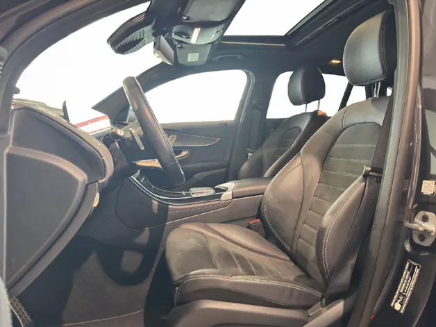 MERCEDES-BENZ EQC 400 AMG Line 4Matic