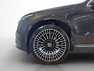 MERCEDES-BENZ EQC 400 AMG Line 4Matic