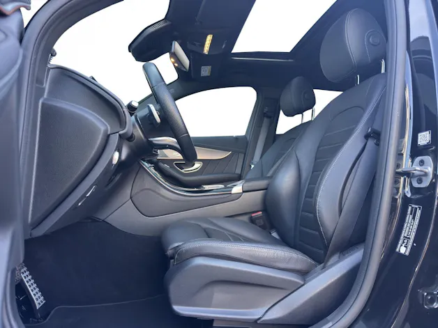 MERCEDES-BENZ EQC 400 AMG Line 4Matic