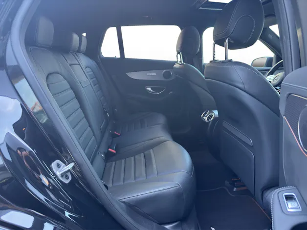 MERCEDES-BENZ EQC 400 AMG Line 4Matic