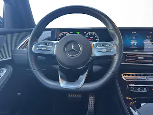 MERCEDES-BENZ EQC 400 AMG Line 4Matic