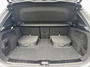 MERCEDES-BENZ EQA 350 AMG Line 4Matic