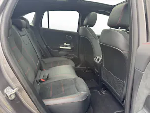 MERCEDES-BENZ EQA 350 AMG Line 4Matic