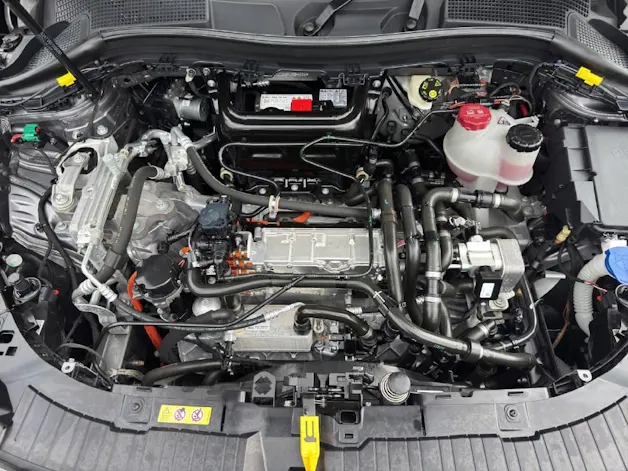 MERCEDES-BENZ EQA 350 AMG Line 4Matic