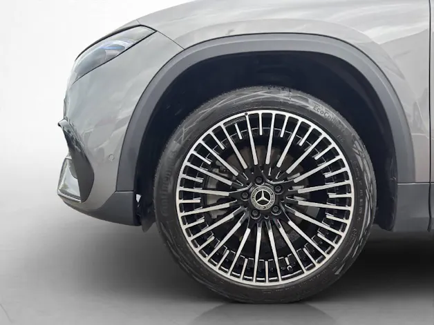 MERCEDES-BENZ EQA 350 AMG Line 4Matic
