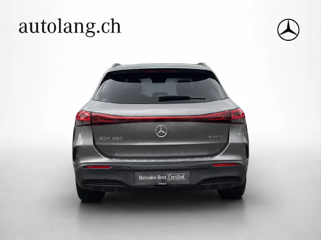 MERCEDES-BENZ EQA 350 AMG Line 4Matic