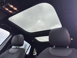 MERCEDES-BENZ EQA 350 AMG Line 4Matic