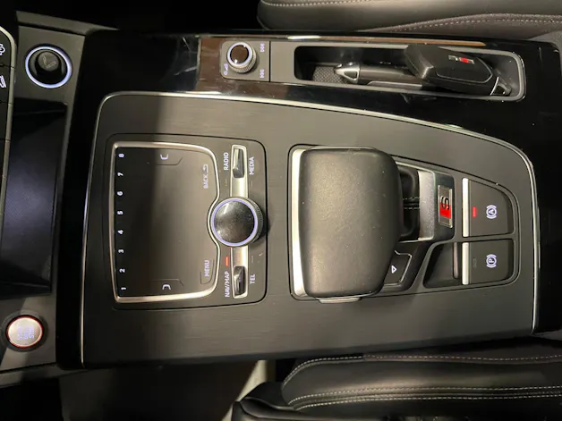 AUDI SQ5 3.0 V6 TFSI quattro T-Tronic