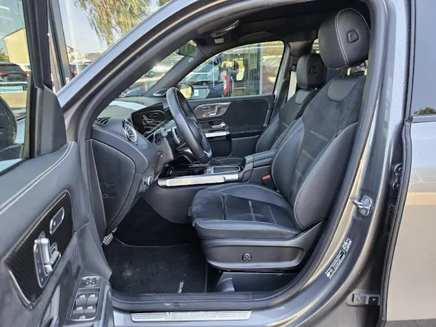 MERCEDES-BENZ GLB 220 4Matic AMG Line