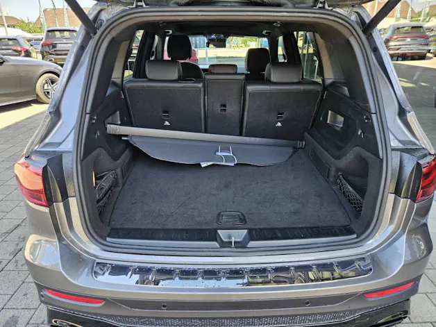 MERCEDES-BENZ GLB 220 4Matic AMG Line