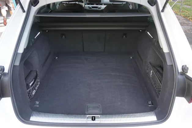 AUDI A4 Avant 2.0 35 TDI Attraction S-Tronic