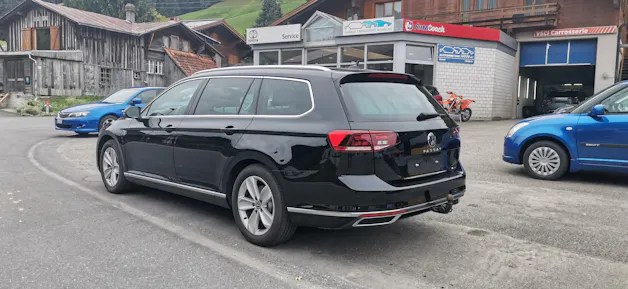 VW Passat Variant 2.0 TDI 200 Elegance DSG 4m